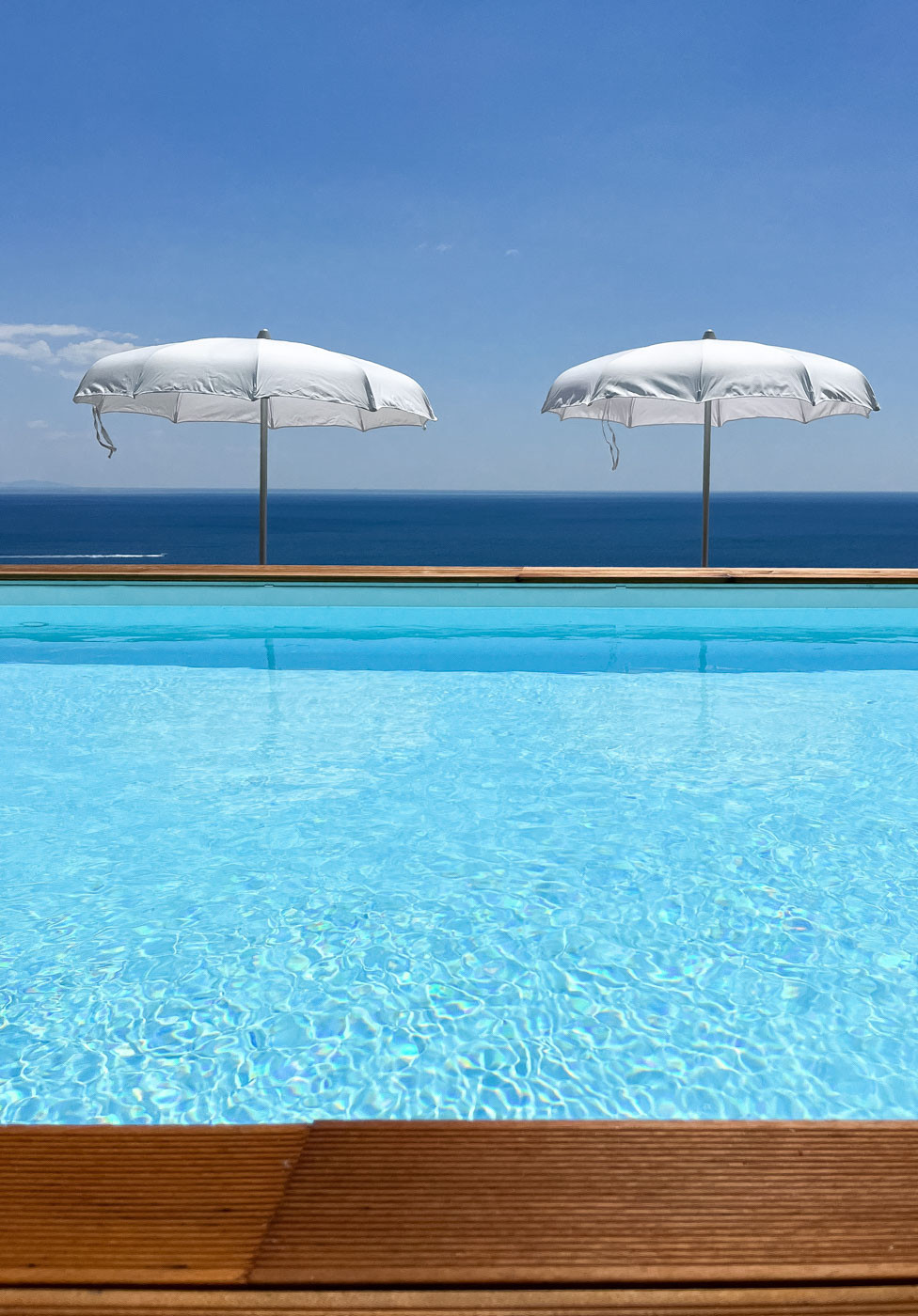 Villa with Private Pool in Positano: A Choosing Guide